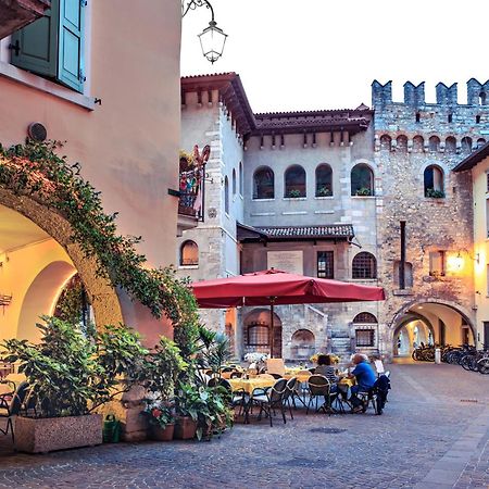 Ca'Cerere - Happy Rentals Riva del Garda Luaran gambar